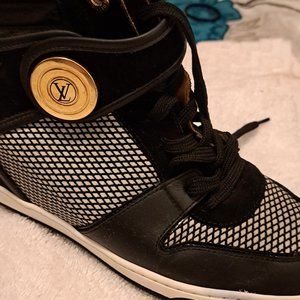 Louis Vuitton Sneakers